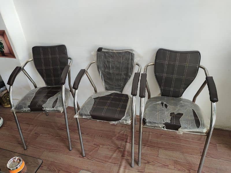 used visitor chairs 0