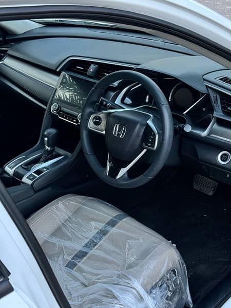 Honda Civic Oriel 2021 10
