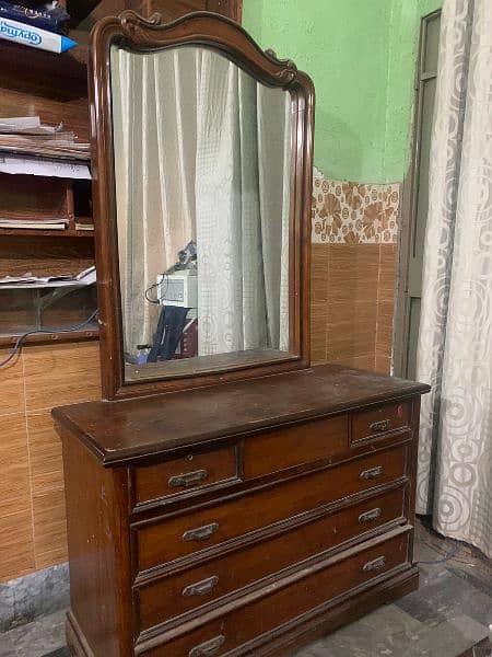 wooden dressing table 2