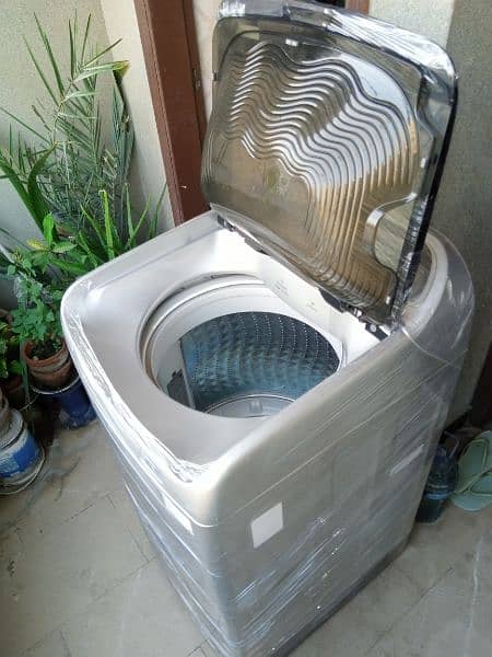 Automatic washing machines available. 7