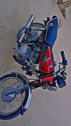 Honda motorcycle 125 model 2011