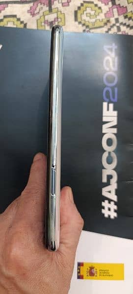 Tecno Camon 15 Pro 6+128 GB,  10/10 with box, charger 25000 4