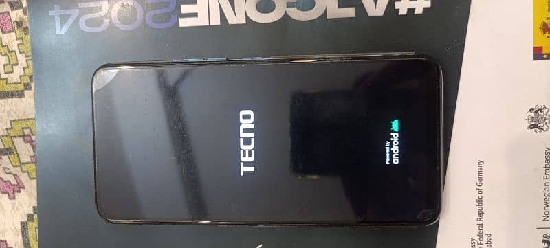 Tecno Camon 15 Pro 6+128 GB,  10/10 with box, charger 25000 8