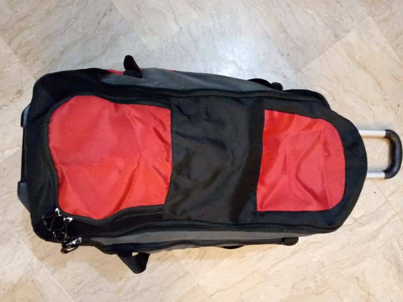 Swiss Gear luggage bag 4
