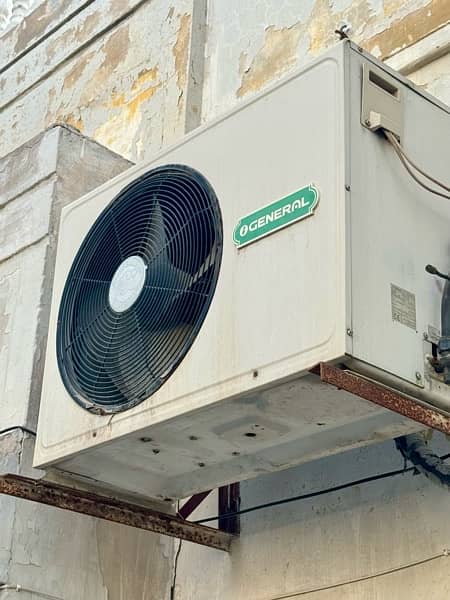 General Air Conditioners 1.5 Ton 1