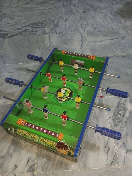 Soccer Game for kids. Good condition 2