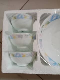 beautiful bowl set imported seven pieces (7 bowles) crockery
