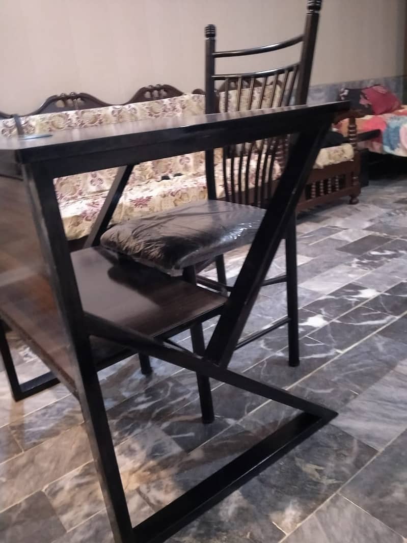 Laptop , Computer, Study Table and Chair for Sale 4