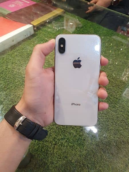 i phone x 64 gb pta approved 0