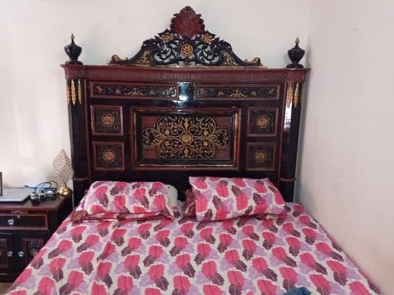 Wood Bed with all furniture 10