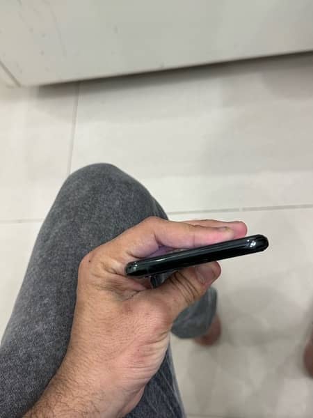 IPHONE 11 PRO MAX 64 GB PTA APPROVED WITH BOX 6