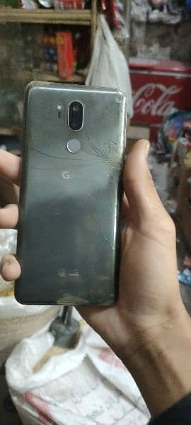 LG g7 thinq 6