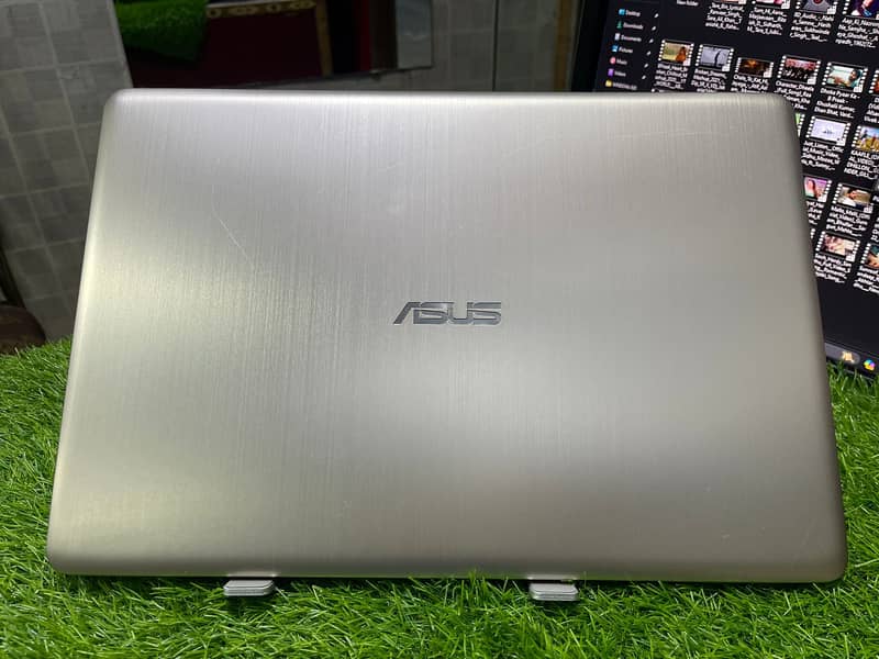 Asus VivoBook Pro X580VD (02 GB Dedicated Card) 0
