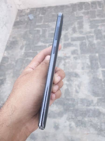 Samsung Galaxy Note 10 lite 4
