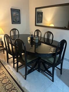 8-Seater Shisham Dining Table with Black Polish and Glass Top
