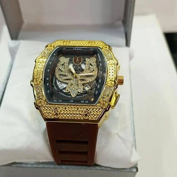 mens golden analog watch 0