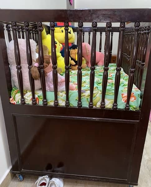 baby coart almost new condition 3