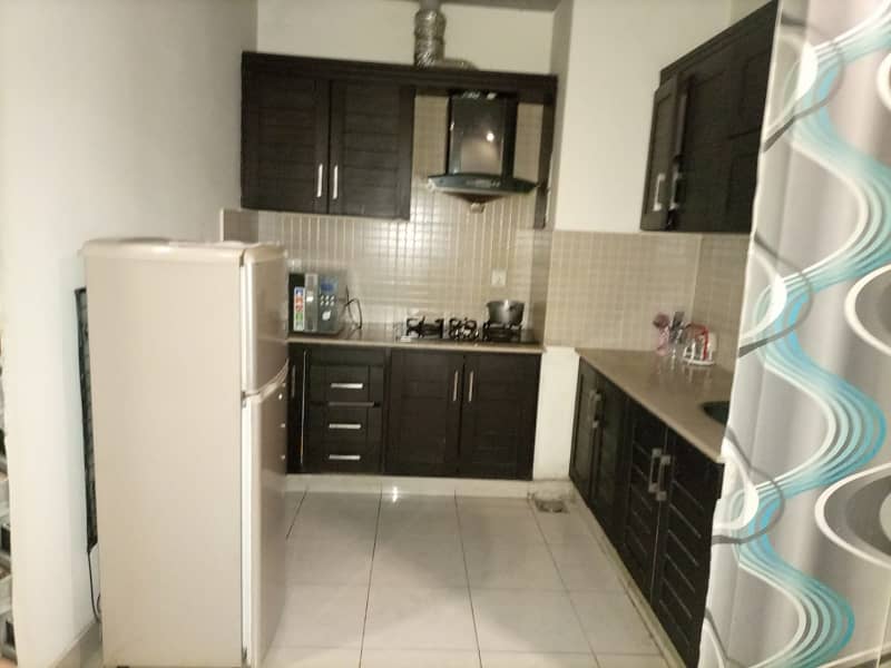 Perday 2bed furnished flat available for rent bharia town phase 7 3