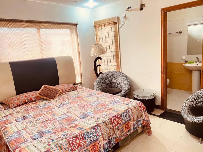 Perday 3 bed furnished flat available for rent bharia town phase 7 4