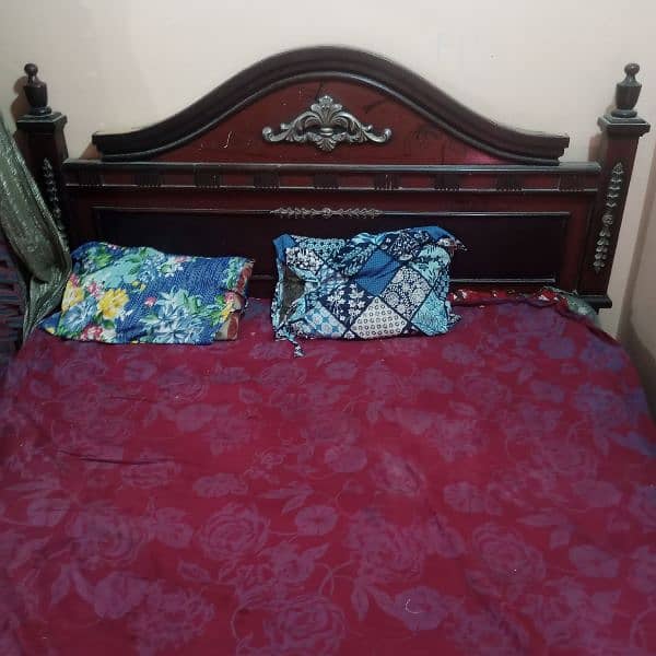 king size bed with spring mattress and almari 11