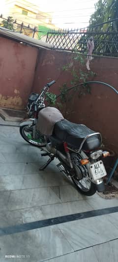United CD70 for sale , 2016 model , Islamabad #, 1st owner , new tyres