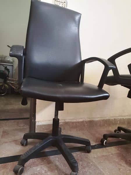 three chairs for sale one big chair and two small chairs ph03478177748 2