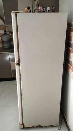 Dawlance refrigerator. 0