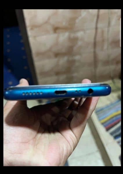 Oppo a5s blue colour with box 10/9 condition 2