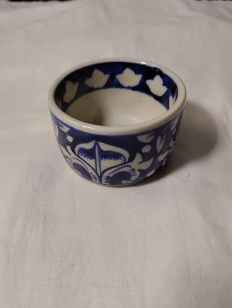blue pottery crockery 9