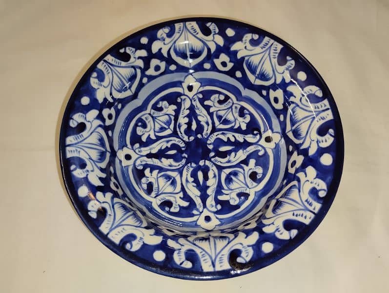 blue pottery crockery 18