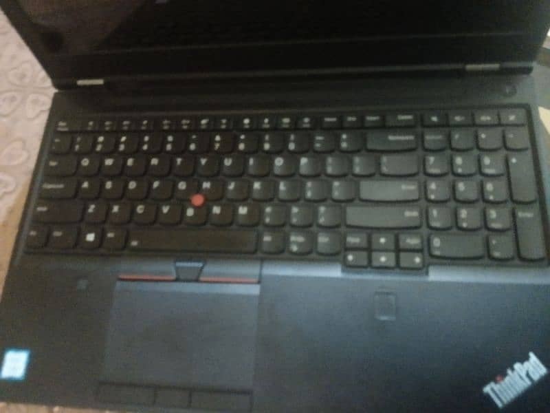 Lenovo ThinkPad p51 0