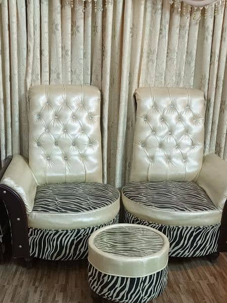 2 Chairs + 1 Small Table Sofa Set ( New Condition) 1