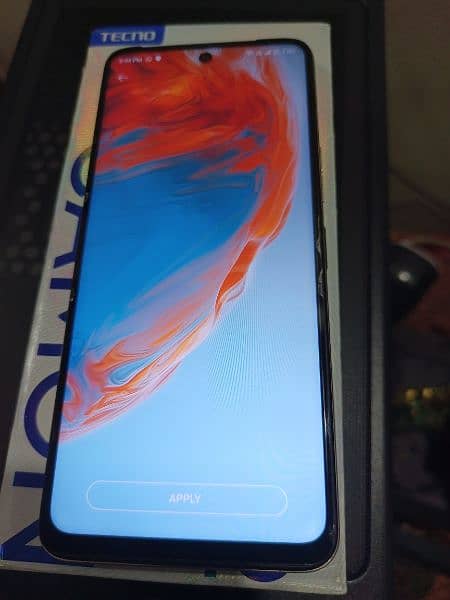 Tecno Cammon 18t full box with Back Covers 8
