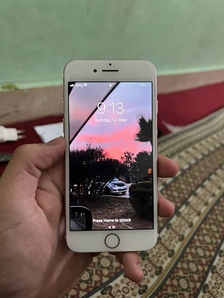 iphone 7 32gb PTA Approved 10/10 , 100% BH 0