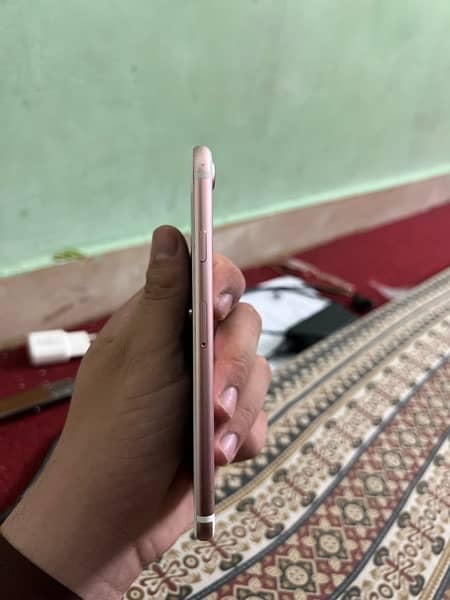 iphone 7 32gb PTA Approved 10/10 , 100% BH 4