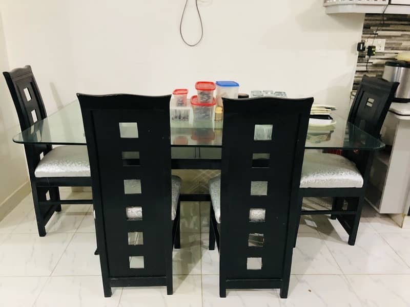 Dinning Table for sale 6 seater 1