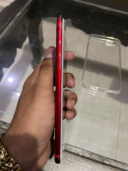 iphone 7 Plus Approved 128GB (Red) 4