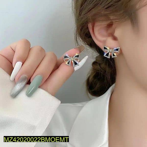 Zircon Bow Earrings 1