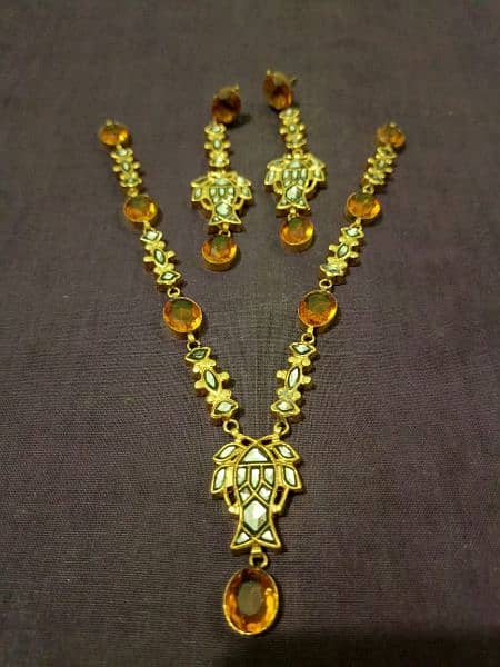 Kundan Necklaces set 1