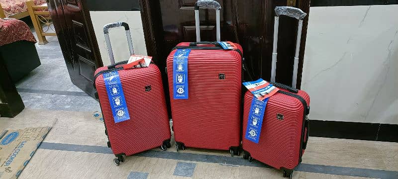 Luggage bags/ travel suitcases/ trolley bags/ travel trolley/ attachi 12
