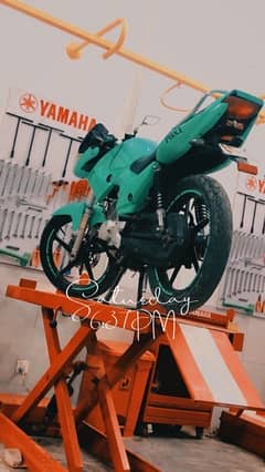 Yamaha YBR 125 0