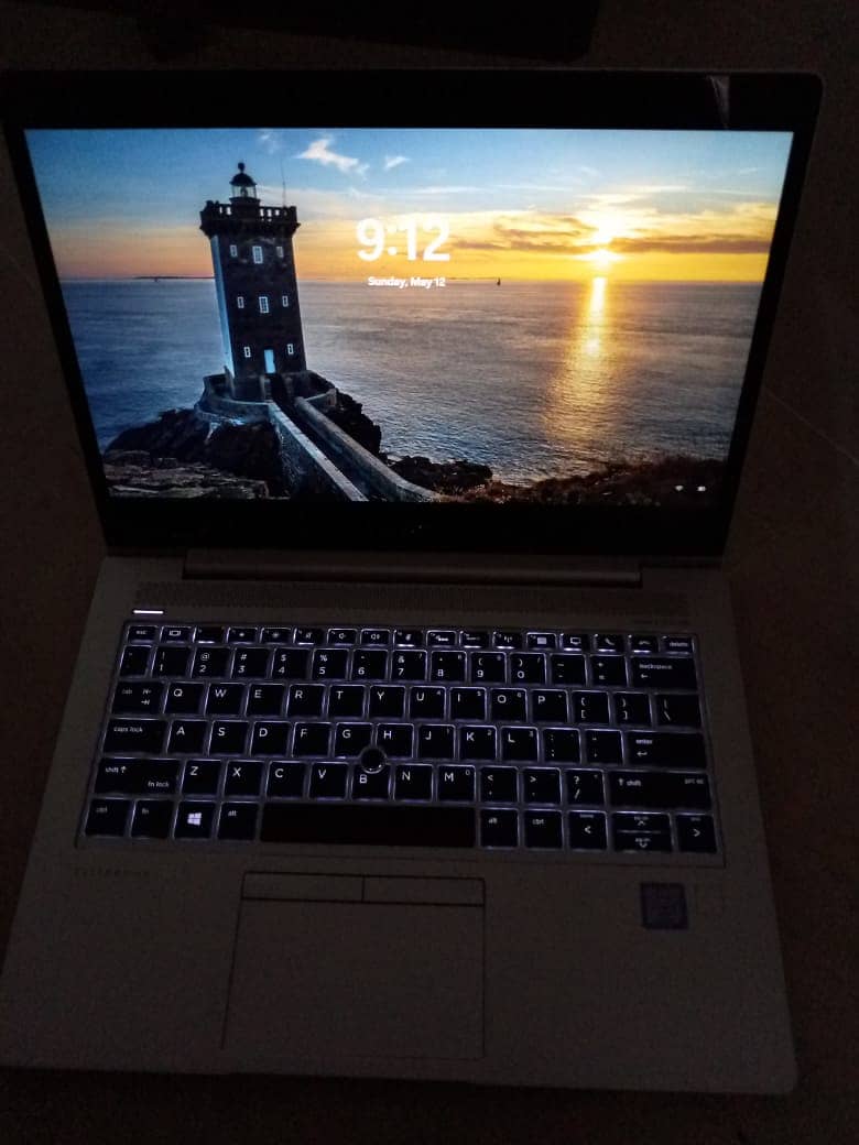 HP EliteBook Laptop Core i7 8th Generation 16/256 3