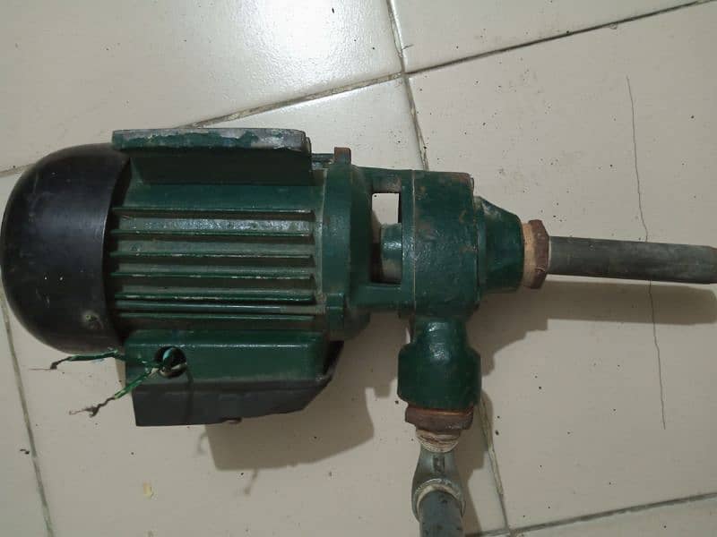 Chua motor in good and working condition 1