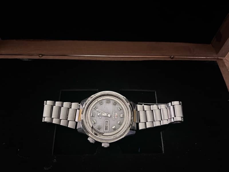 Orient Vintage Metal Watch 0