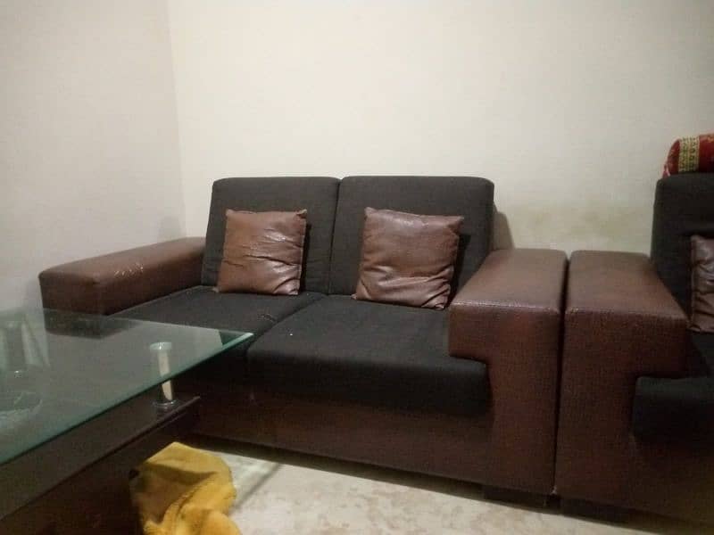 7 seater sofa set with table 0