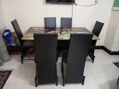 For sale 6 chairs 1 Table