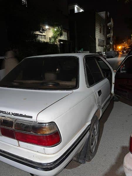 Toyota Corolla XE 1988 4