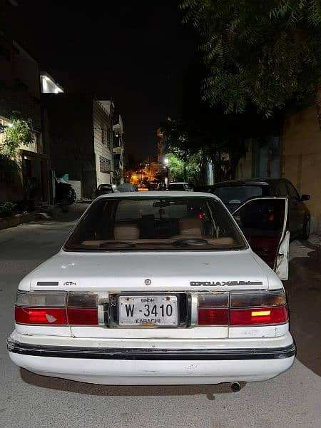 Toyota Corolla XE 1988 5
