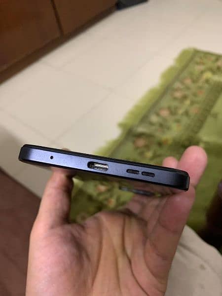 Redmi note 12 with complete box n charger 4