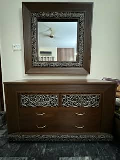 Dressing Table For Sale 0